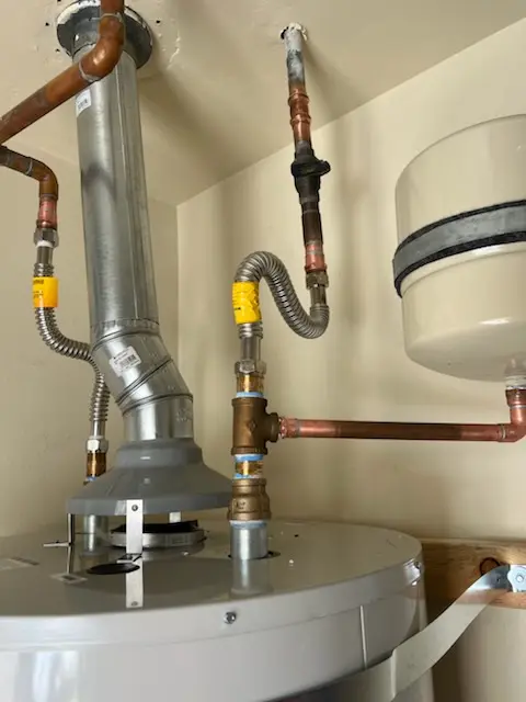 Water heater installation and plumbing repair in Oceola